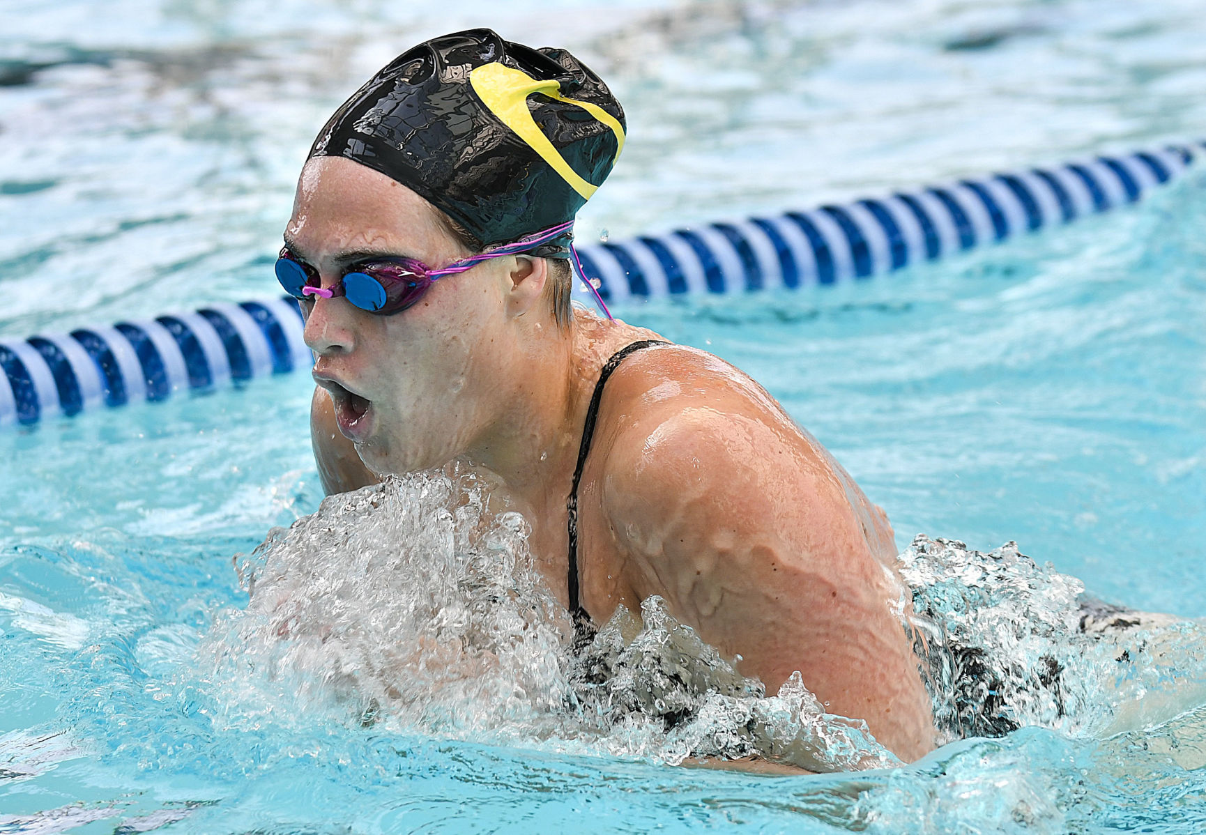 041218 NHS CHS swimming 04.jpg